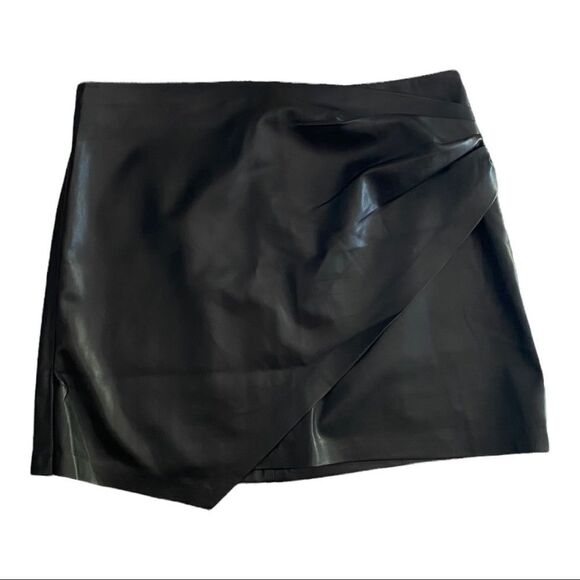 MNG Skin effect faux leather wrap mini skirt XXL Wednesday goth - Picture 1 of 5